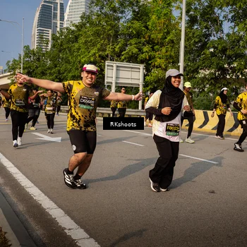 Runner Photo 6735674