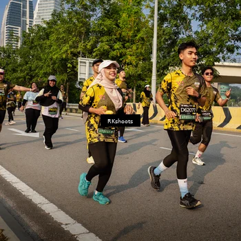Runner Photo 6735676