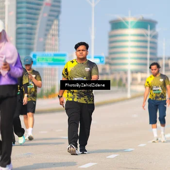 Runner Photo 6735729