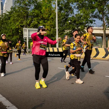 Runner Photo 6735755
