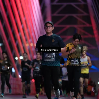 Runner Photo 6735847
