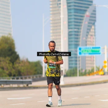 Runner Photo 6735903