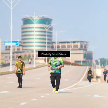 Runner Photo 6735969