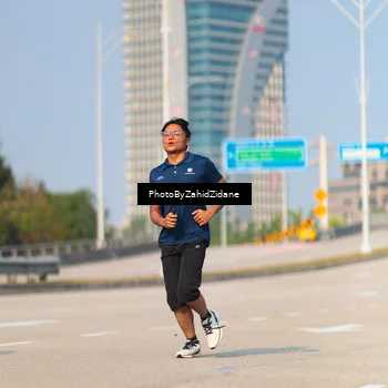 Runner Photo 6736051