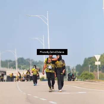 Runner Photo 6736090