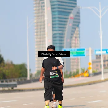 Runner Photo 6736174