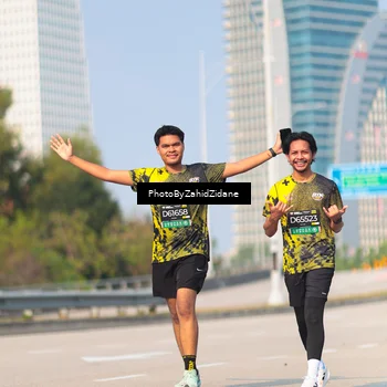 Runner Photo 6736275