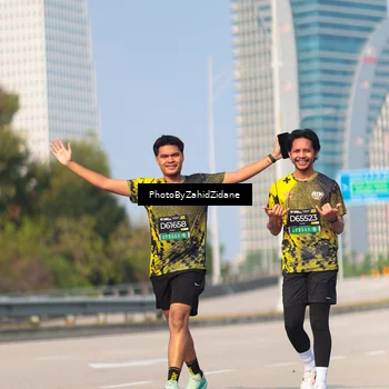 Runner Photo 6736277