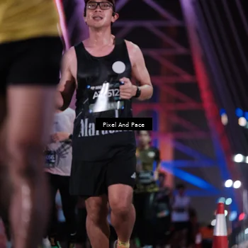 Runner Photo 6736324