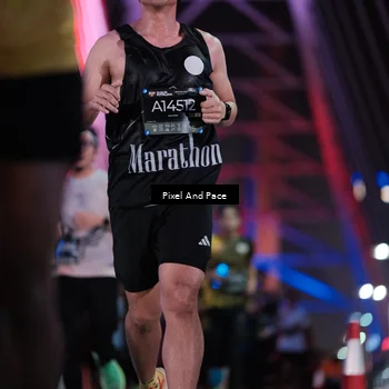 Runner Photo 6736355