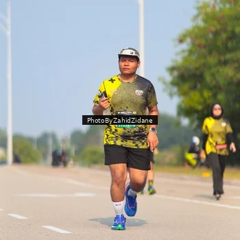 Runner Photo 6736438