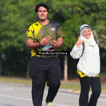 Runner Photo 6736444