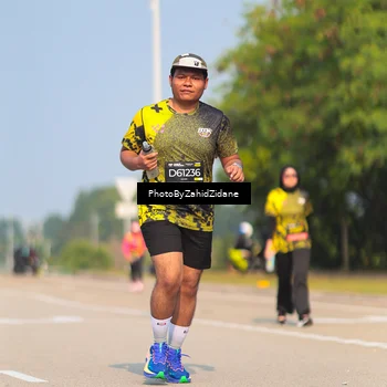 Runner Photo 6736471