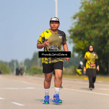 Runner Photo 6736476