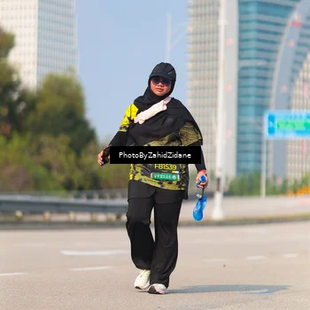 Runner Photo 6736572