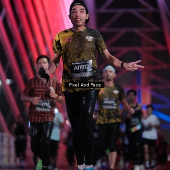 Runner Photo 6736621