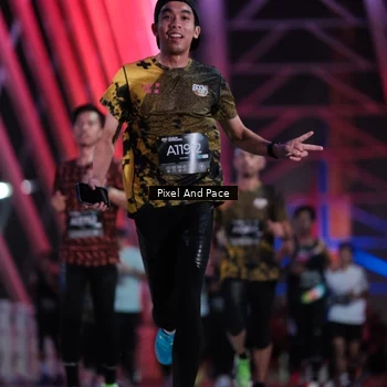 Runner Photo 6736627