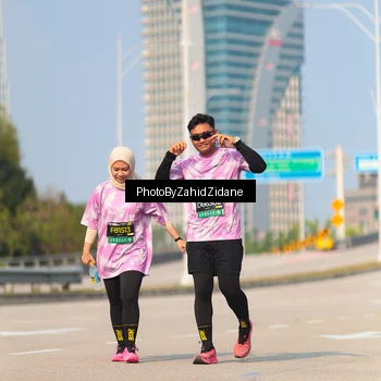 Runner Photo 6736666
