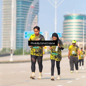 Runner Photo 6736691