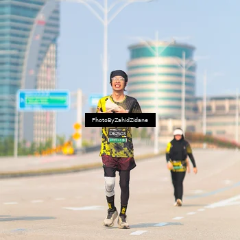 Runner Photo 6736792