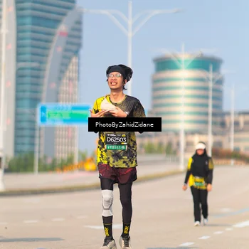 Runner Photo 6736797