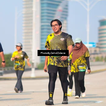 Runner Photo 6737004