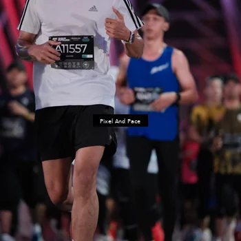 Runner Photo 6737181