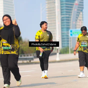 Runner Photo 6737413