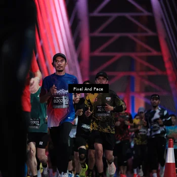 Runner Photo 6737415