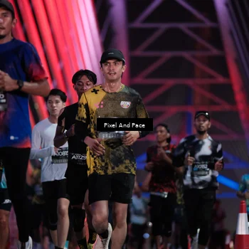 Runner Photo 6737423