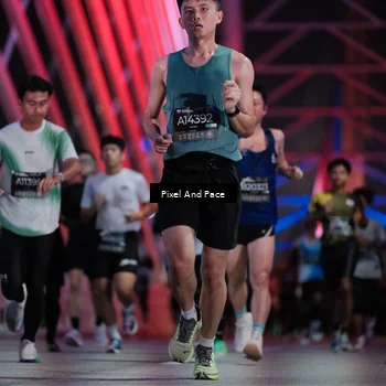 Runner Photo 6737473
