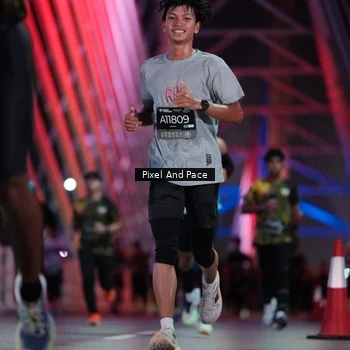 Runner Photo 6737494