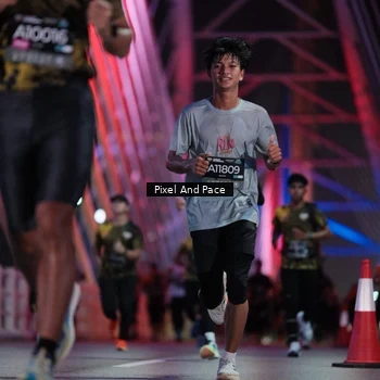 Runner Photo 6737495