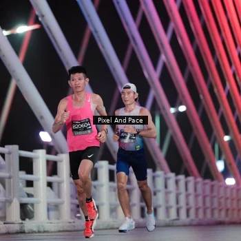 Runner Photo 6737523