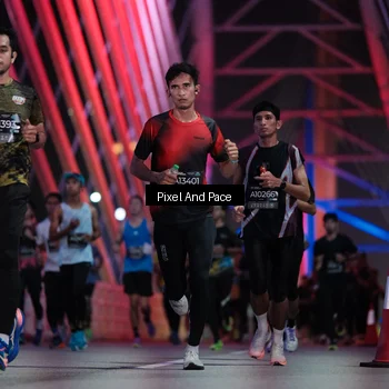 Runner Photo 6737541