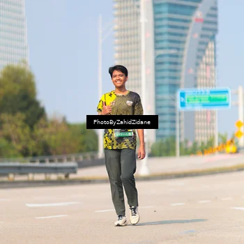 Runner Photo 6737576