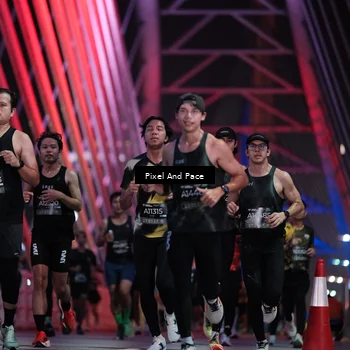 Runner Photo 6737605