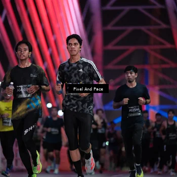 Runner Photo 6737609