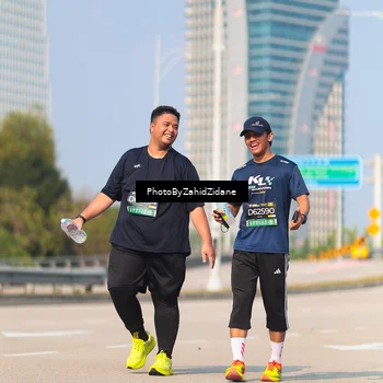 Runner Photo 6737628