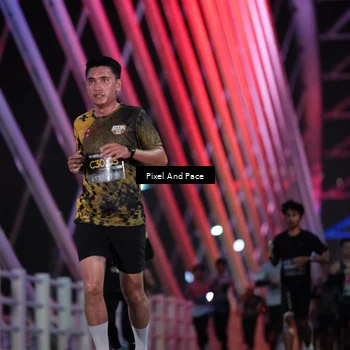Runner Photo 6737678