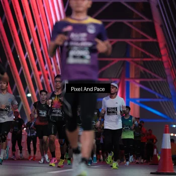 Runner Photo 6737685
