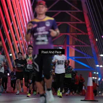 Runner Photo 6737692