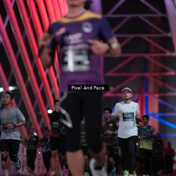 Runner Photo 6737712