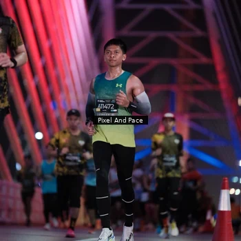 Runner Photo 6737741