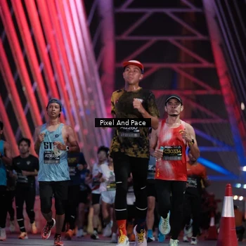 Runner Photo 6737743