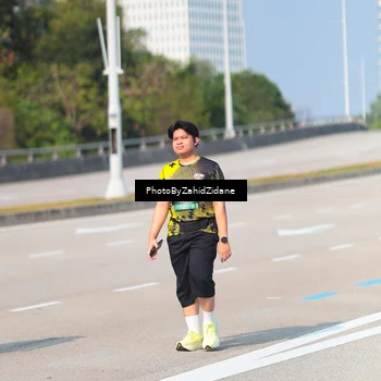 Runner Photo 6738104