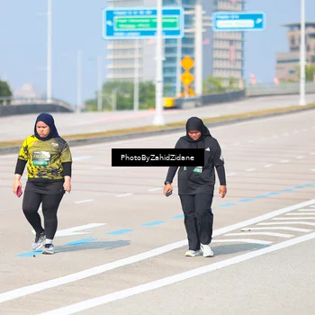 Runner Photo 6738121