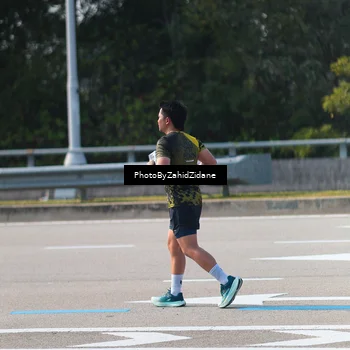 Runner Photo 6738209