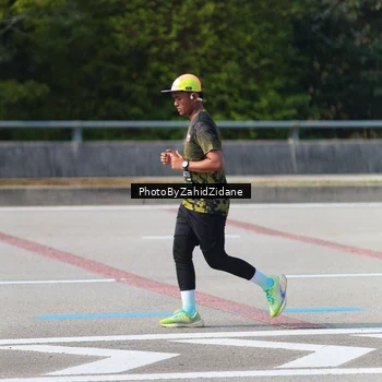 Runner Photo 6738309