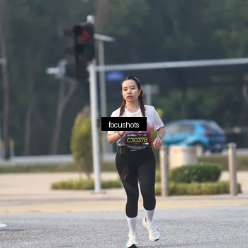Runner Photo 6740006